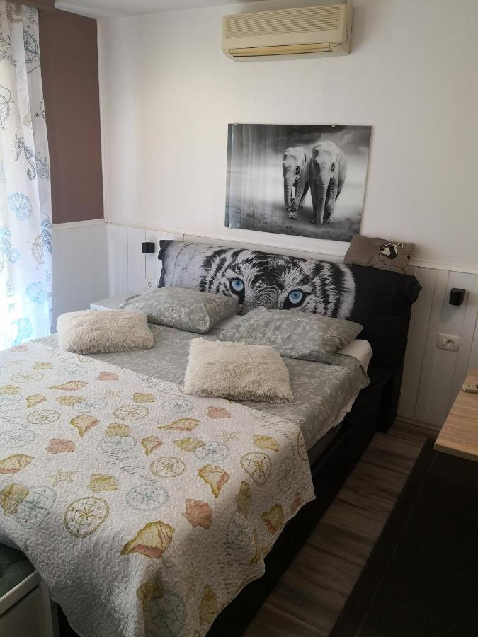 Apartment Serpa Rijeka Exterior photo